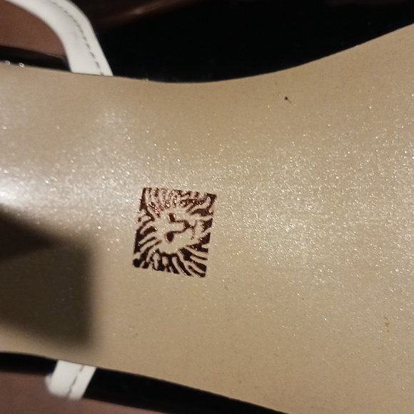 Impressive Black and White Open Toe Slingbacks Heels by Anne Klein  Size 10M - Picture 7 of 11